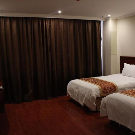 Greentree Inn Shanghai Pudong Airport Wild Animal Park Express Hotel Nanhui Luaran gambar