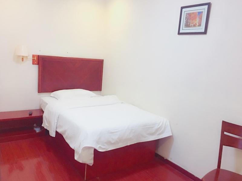 Greentree Inn Shanghai Pudong Airport Wild Animal Park Express Hotel Nanhui Luaran gambar